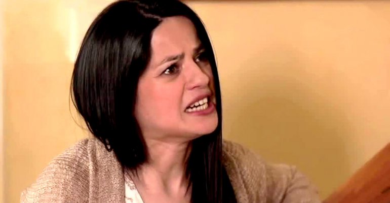 Mi marido me engañaba con dinero y con otra mujer - Parte 1