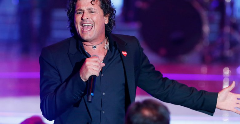 Carlos Vives hizo cantar al Teatro Teletón con toda su alegría