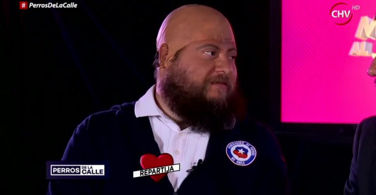 Jorge Sampa puso las manos al juego por Sergio Jadue