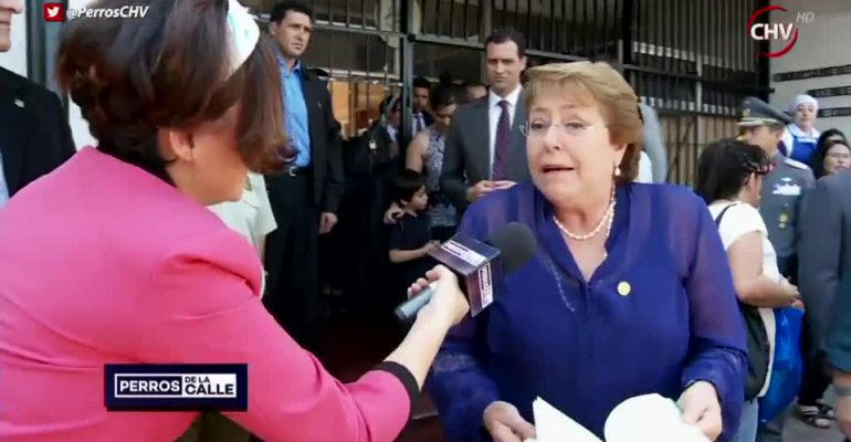 Bachelover fue en busca de la Presidente con una misión muy importante