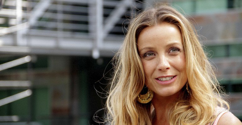 Despido de Claudia Conserva profundiza crisis de TVN - Parte 2