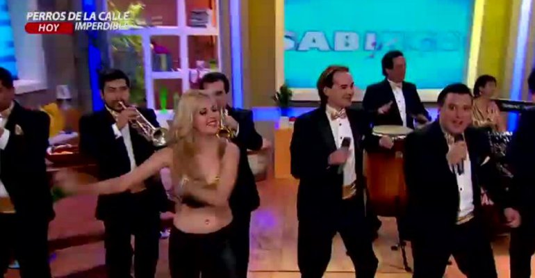 La Sonora Palacios adelantó el Año Nuevo e hizo bailar a Sabingo