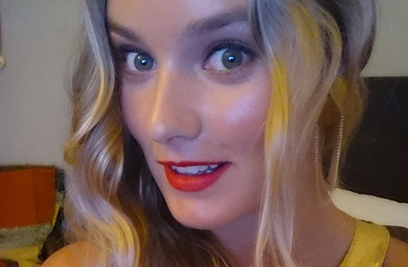 Kika Silva se lanzó un piquero y casi quedó si la parte superior de su bikini