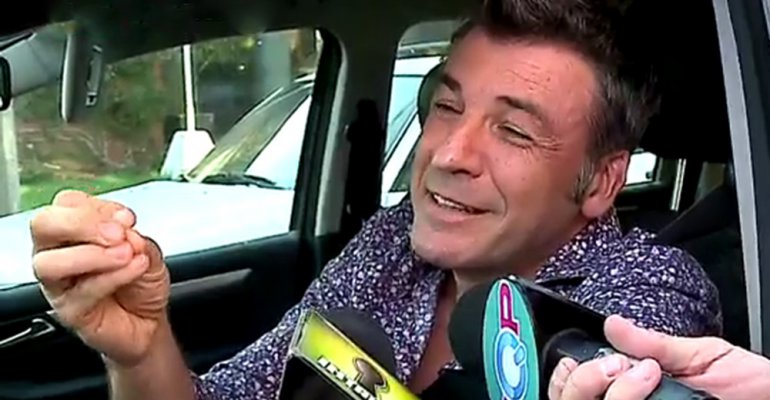 Yann Yvin molesto por broma de Iván Núñez sobre su forma de conquista