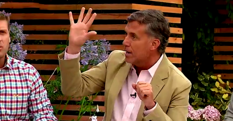 Saludo Hindú: entérese por qué es mejor que dar la mano