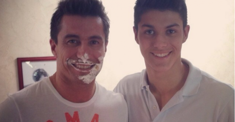 Fernando Solabarrieta y su hijo se hicieron el mismo tatuaje