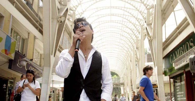 Américo fue acusado de subir borracho a escenario en Parral - Parte 1