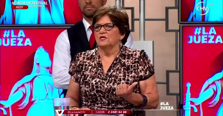 Yolanda demanda a hija de su ex pareja por apropiación indebida