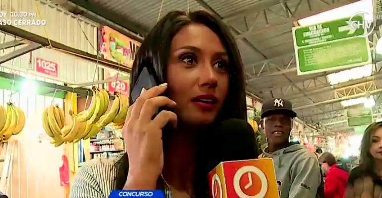 Pamela Díaz en la vega con concurso Si lo ven que lo Llamen - Parte 1