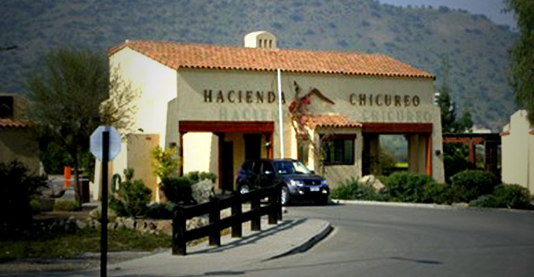 Benjamín Vicuña vendería su lujosa casa en Chicureo