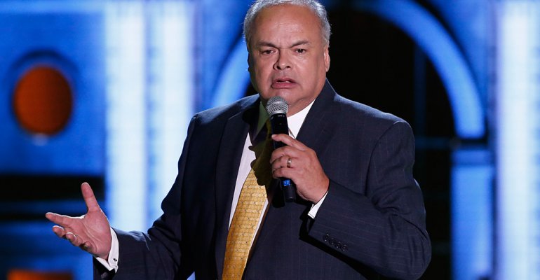 Álvaro Salas cobra $25 mil por enviar saludos en video