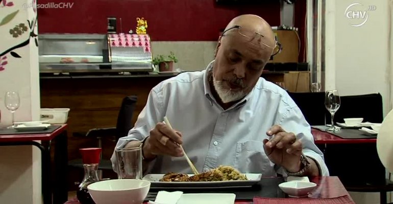 Chef Maurelli prueba la carta del Restaurant Otai Sushi y la destroza