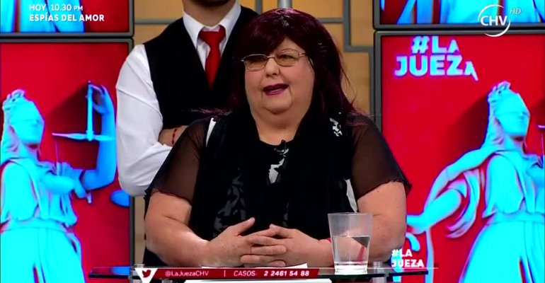 Andrea exige a Loreto que asuma su rol como madre - Parte 1