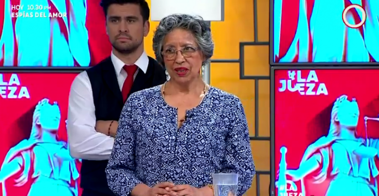 Cristina demanda que su hermana la ayude a su madre enferma - Parte 1