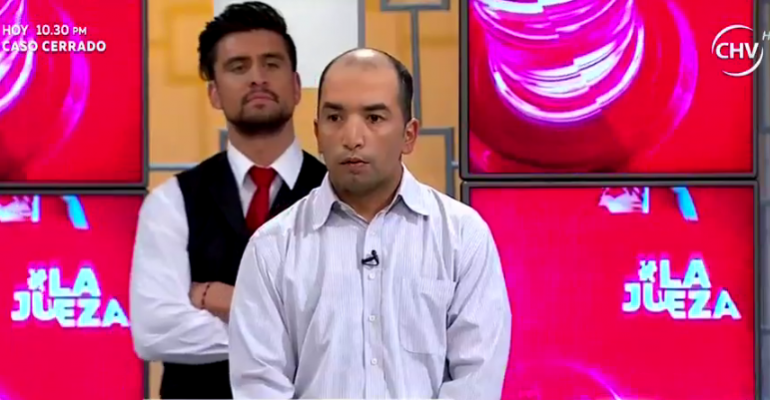 Alberto pide a su madre que renuncie a la propiedad de su padre fallecido - Parte 2