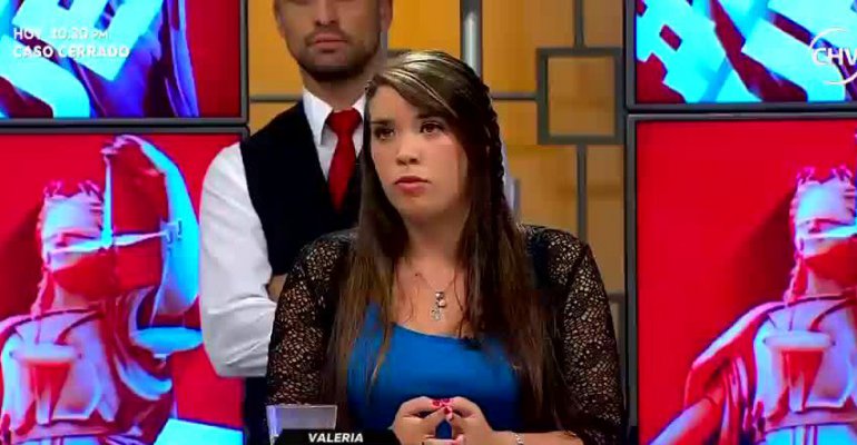 Valeria quiere que su madre deje de luchar por el terreno que perdió en el incendio de Valparaíso - Parte 1