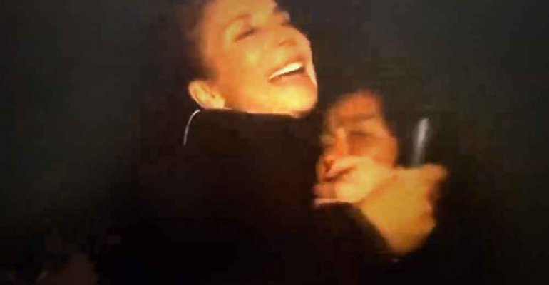 Karen Doggenweiler acusada de censura por polémico gesto