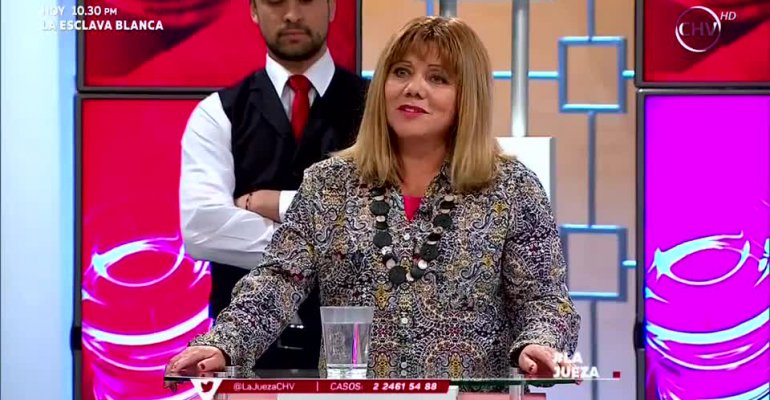 Nancy exige a sus hermanas que cuiden de mejor forma a su padre - Parte 3