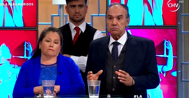 Juan quiere que su hijo y nietos abandonen terreno donde viven - Parte 1