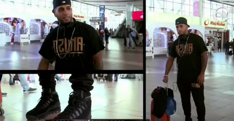 Vesta Lugg recorrió el Aeropuerto para Cazadores de Moda