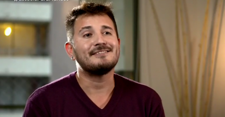 Nicolás Astudillo es el nuevo alumno en Escuela para Maridos