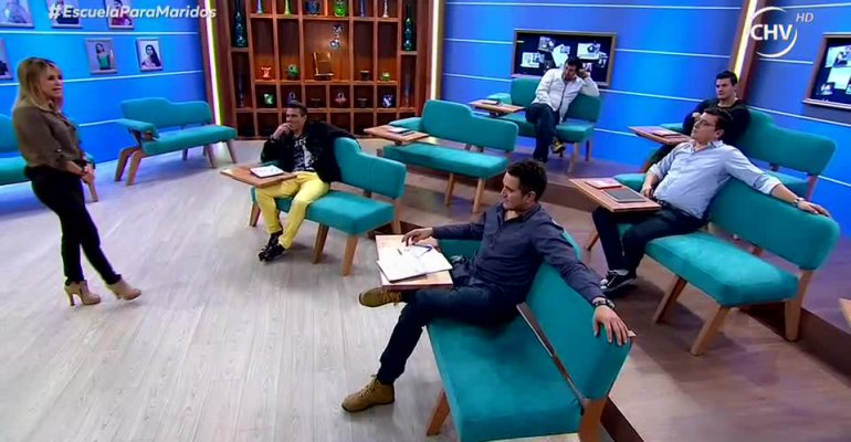 Freddy y Francisco tuvieron su primer conflicto por un teléfono y Facebook - Parte 1