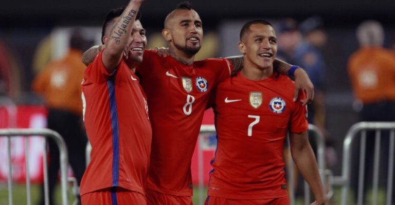 Bicampeones de La Roja y cómo el fútbol les cambió la vida