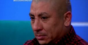 Maridos se emocionaron al ver sus avances en Escuela para Maridos