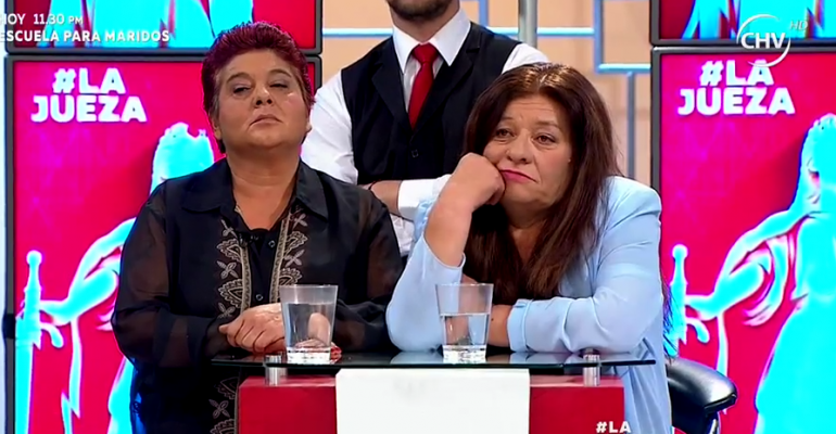 Elena quiere divorciarse del hombre al que conoció por teléfono - Parte 2