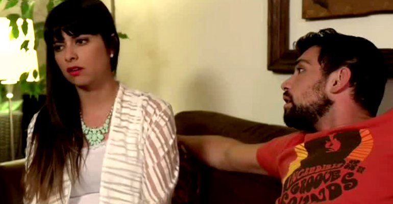 Camila vive un buen pasar laboral pero su esposo está frustrado por la cesantía - Parte 1