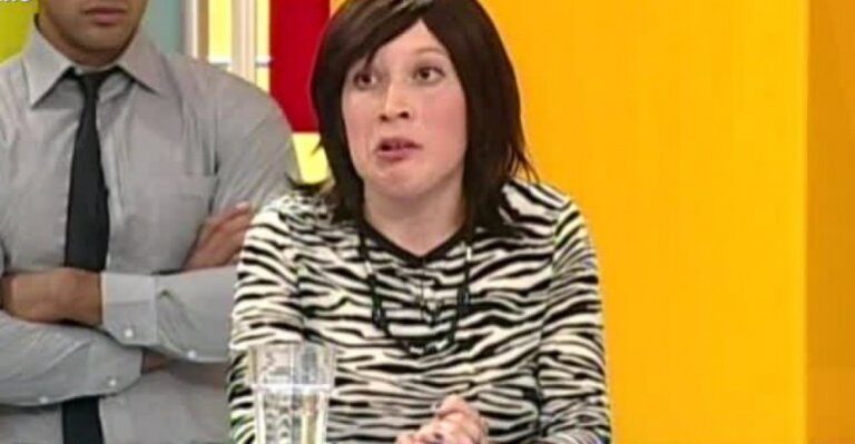 Andrea demandó a su madre por pensión revelando una dura historia - Parte 1