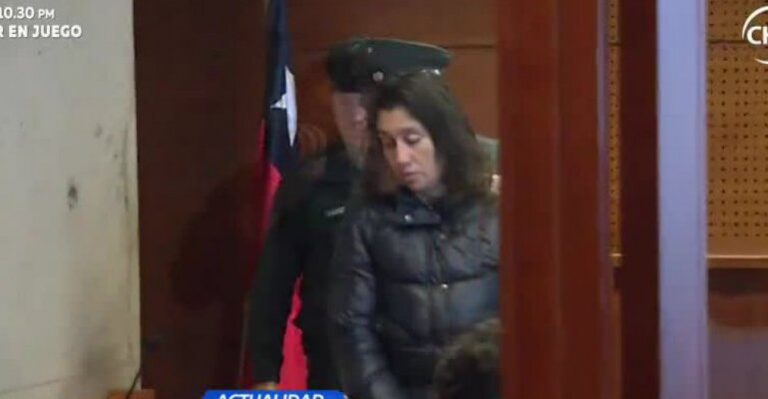 Mujer intentó robar a niña y dijo que era enviada de Dios