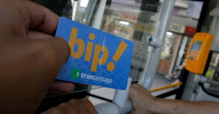 Tarjeta BIP podría ser usada para realizar compras