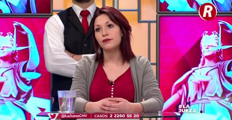 María Alejandra exige a Jorge el divorcio y ponerse al día en la pensión - Parte 1