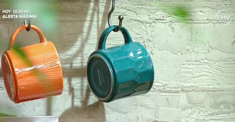 Taza que se mueve sola causó misterio en La Mañana