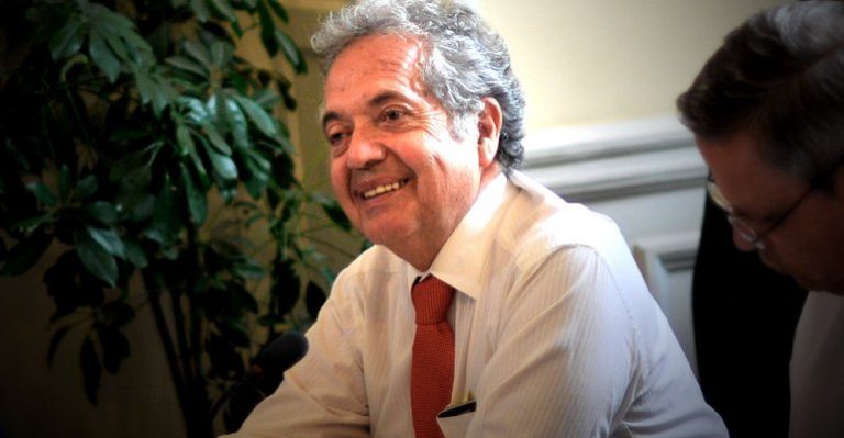 Diputado Ceroni pidió disculpas y se defendió tras polémica