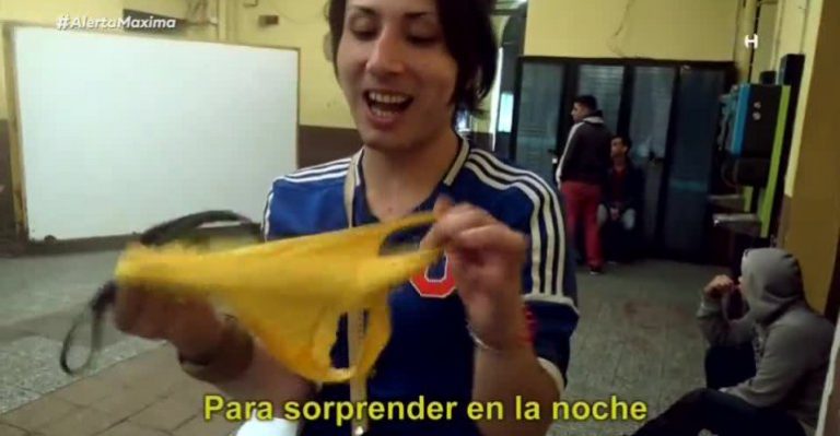 Shayna hizo una solicitud para ingresar productos de belleza a la cárcel