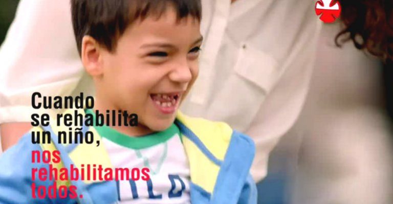 Teletón lanzó la campaña 2016 con emotivos videos - Parte 1