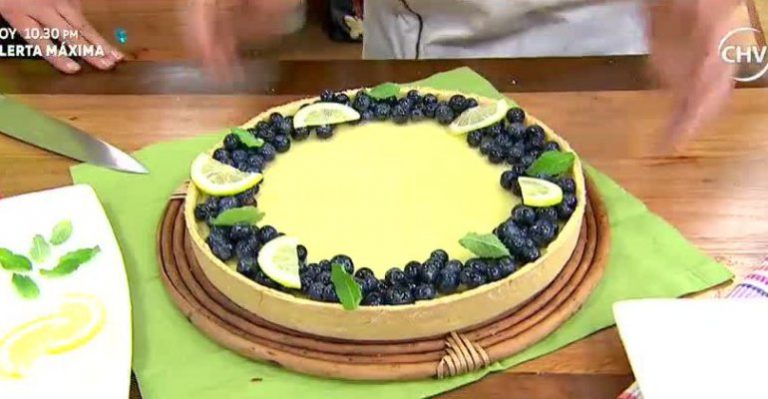 Aprende a cocinar un rico pie de coco y arándano - Parte 1