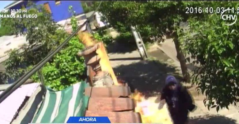 Mujer fue detenida por intentar incendiar casa de expareja