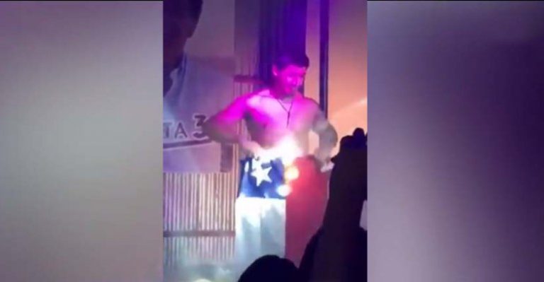 Polémica por vedeto que usó bandera chilena en show