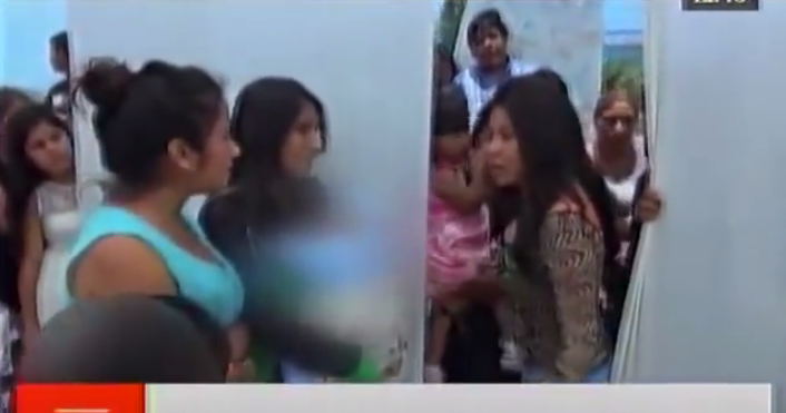 Mujer pidió a su ex que reconociera a su hijo en plena boda