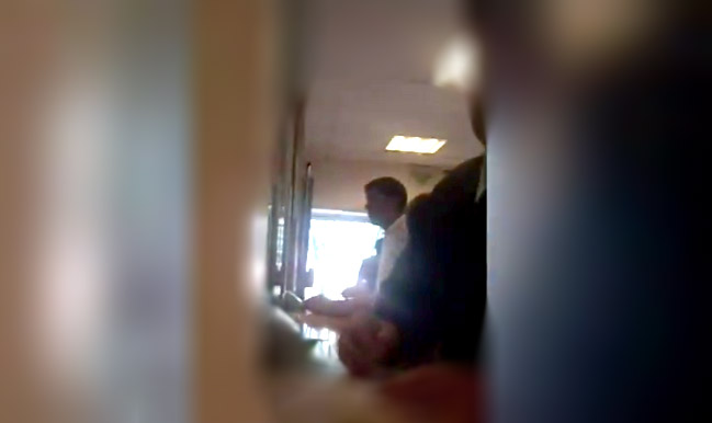 Francisco Huaquipán increpó a cajero de banco en La Legua