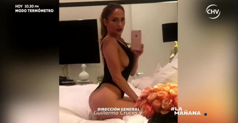 Jennifer López y su escultural figura a los 47 años