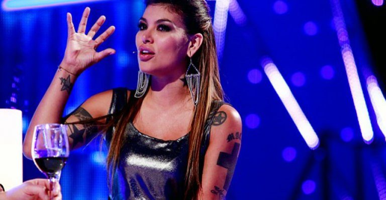 Angie Jibaja respondió a críticas a sus tatuajes y look