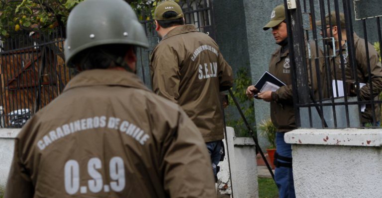 Mujer denunció que carabineros allanó su casa por error - Parte 1