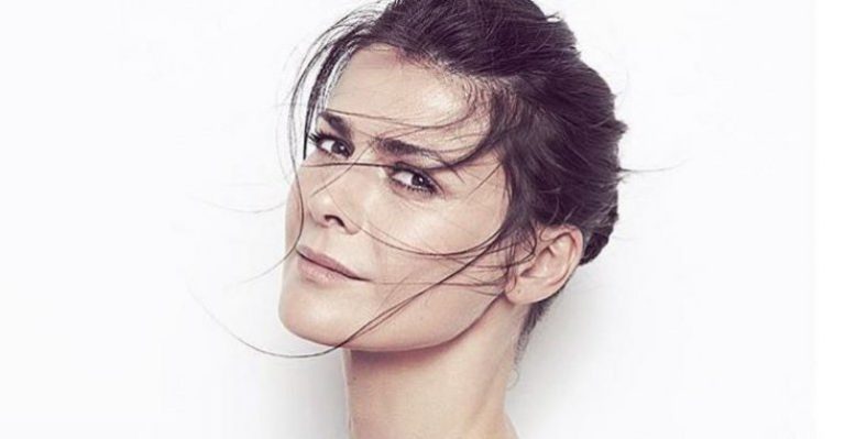 Tonka Tomicic ganaría 50 millones por promocionar su cabello