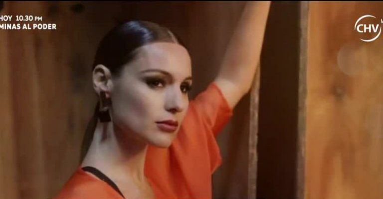 Pampita fue acusada de controlar a Pico Mónaco en Argentina