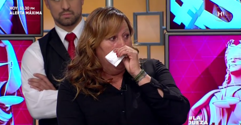 Angélica pide entre lágrimas que familia cuide a anciano en abandono - Parte 2