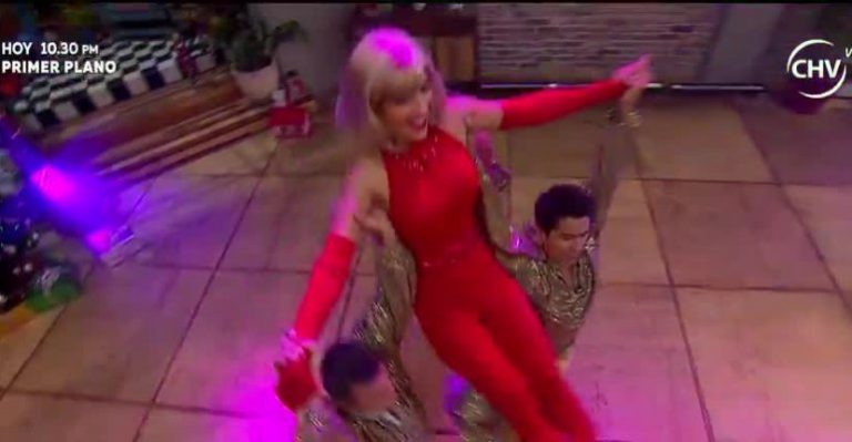 Carola de Moras sorprendió bailando como Raffaella Carrá - Parte 2